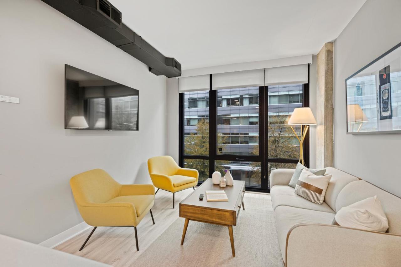 Coda On Half, A Placemakr Experience - Navy Yard Washington Bagian luar foto